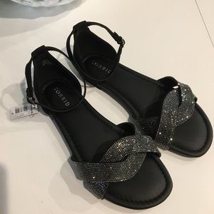 NWT black faux leather rhinestone sandals